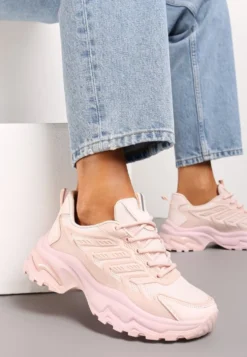 Różowe Sneakersy na Niskiej Platformie z Ozdobnymi Wstawkami na Cholewce Amrogia