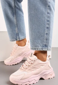 Różowe Sneakersy na Niskiej Platformie z Ozdobnymi Wstawkami na Cholewce Amrogia