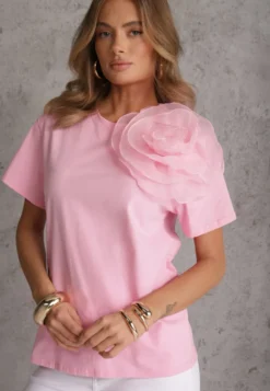 Różowy Bawełniany T-shirt z Krótkim Rękawem i Ozdobnym Kwiatem Krissas