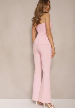 Różowy Komplet Top Bandeau z Baskinką i Spodnie o Kroju Flare Vilkio