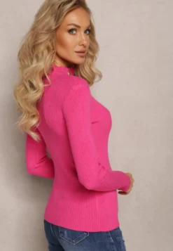 Różowy Sweter Golf z Ozdobnym Wycięciem Przy Dekolcie Erticia