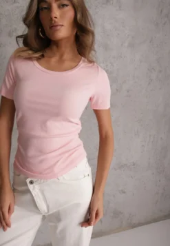 Różowy T-shirt w Prążki z Marszczeniami po Bokach Nedala