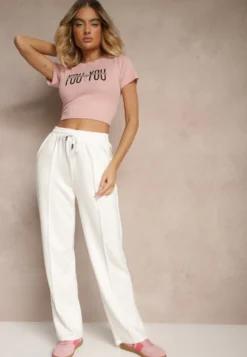 Różowy T-shirt z Bawełny Ozdobiony Łańcuchem i Napisem Olithel