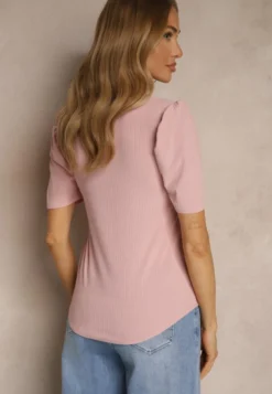 Różowy T-shirt z Prążkowanej Tkaniny z Zakładkami przy Rękawach Kolaniella