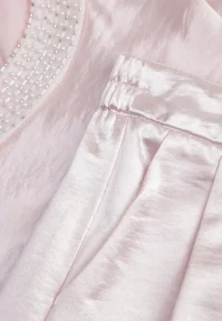 Różowy Wiskozowy Komplet Elegancki z Satynowego Materiału Bluzka w Stylu Kimono i Szerokie Spodnie Adraxera