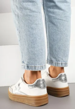 Srebrno-Białe Sneakersy w Stylu Tenisówek Ozdobione Geometrycznym Wzorem Tolivanna