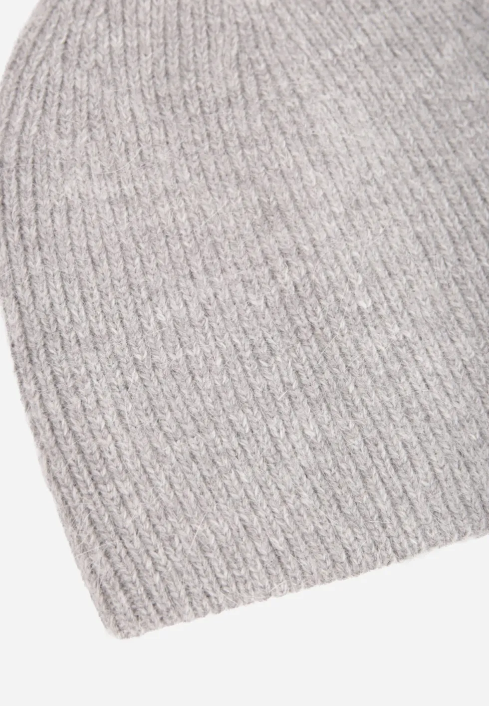 Szara Miękka Czapka Beanie z Wiskozy z Podwójną Dzianinową Warstwą Wewnątrz Shree