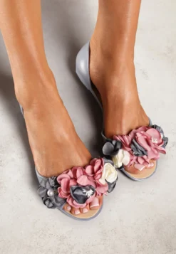 Szare Balerinki Meliski Peep Toe z Kwiatową Aplikacją Idalina