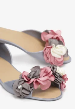 Szare Balerinki Meliski Peep Toe z Kwiatową Aplikacją Idalina
