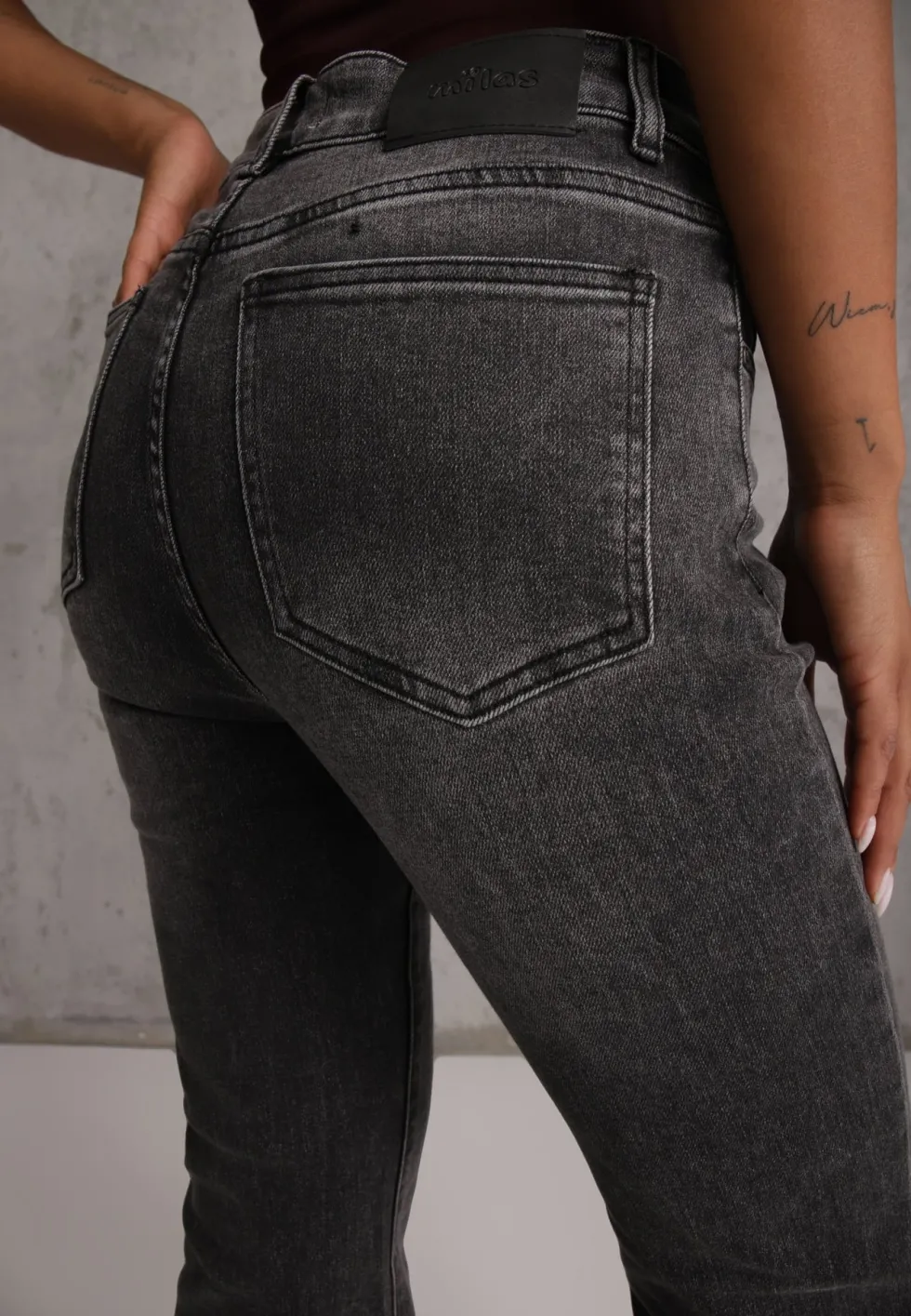 Szare Casualowe Jeansy Dzwony Regular Waist z Bawełną Meilyn