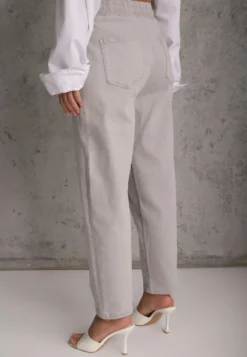Szare Jeansy z Bawełny Mom Fit HIgh Waist z Wiązaniem w Pasie Origonia