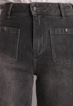 Szare Jeansy z Dużą Zawartością Bawełny o Fasonie Wide Leg z Kieszonkami z Guzikami Shizue
