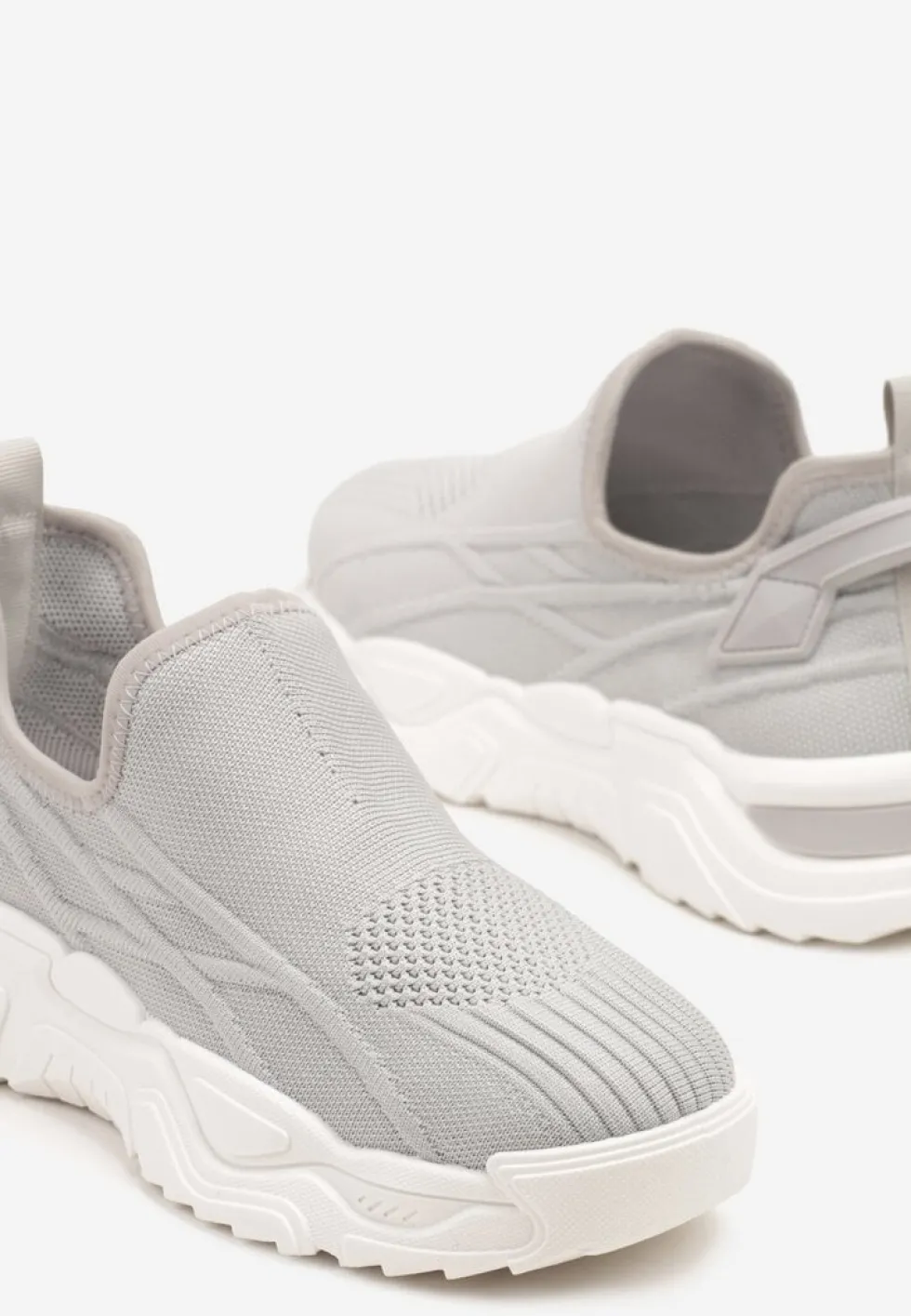 Szare Siateczkowe Buty Sportowe Sneakersy Wsuwane Zdobione Tłoczeniami Nusadela