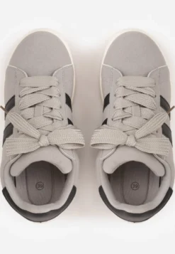 Szare Sneakersy Ozdobione Paskami Dolirenna