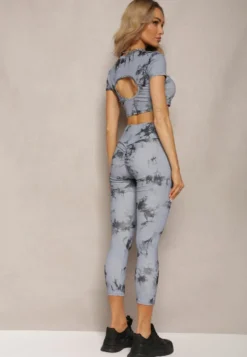 Szary Komplet Sportowy z Printem Tie-Dye z Koszulą Cropped i Legginsami Davenia