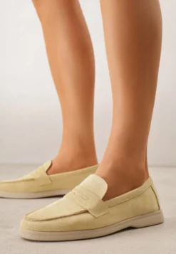 Żółte Mokasyny Casual VICES z Imitacji Zamszu z Wkładką ze Skóry Naturalnej Sheiris
