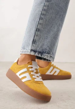 Żółte Sneakersy Skórzane w Stylu Tenisówek z Geometrycznym Wzorem Eshiryla