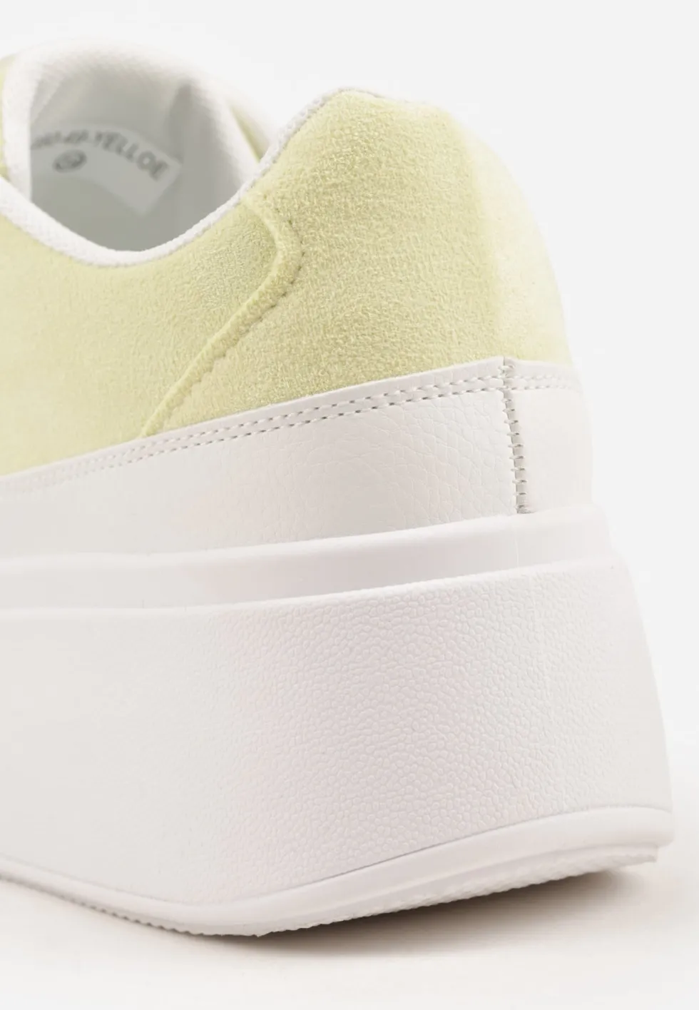 Żółte Sneakersy VICES na Platformie z Ozdobnym Noskiem Attis