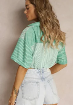 Zielona Bluzka Krótka w Stylu Retro na Guziki Ozdobiona Paskami Fito