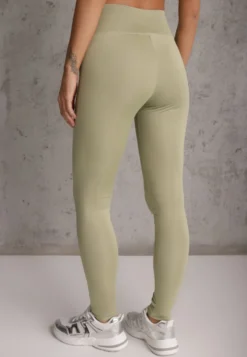 Zielone Legginsy Basic z Modelującą Wstawką w Pasie Liacan