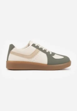 Zielone Sneakersy na Niskiej Platformie z Metalicznymi Wstawkami Dalivia