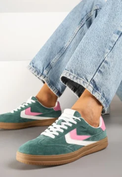 Zielone Sneakersy Skórzane w Stylu Tenisówek z Geometrycznym Motywem Erisane