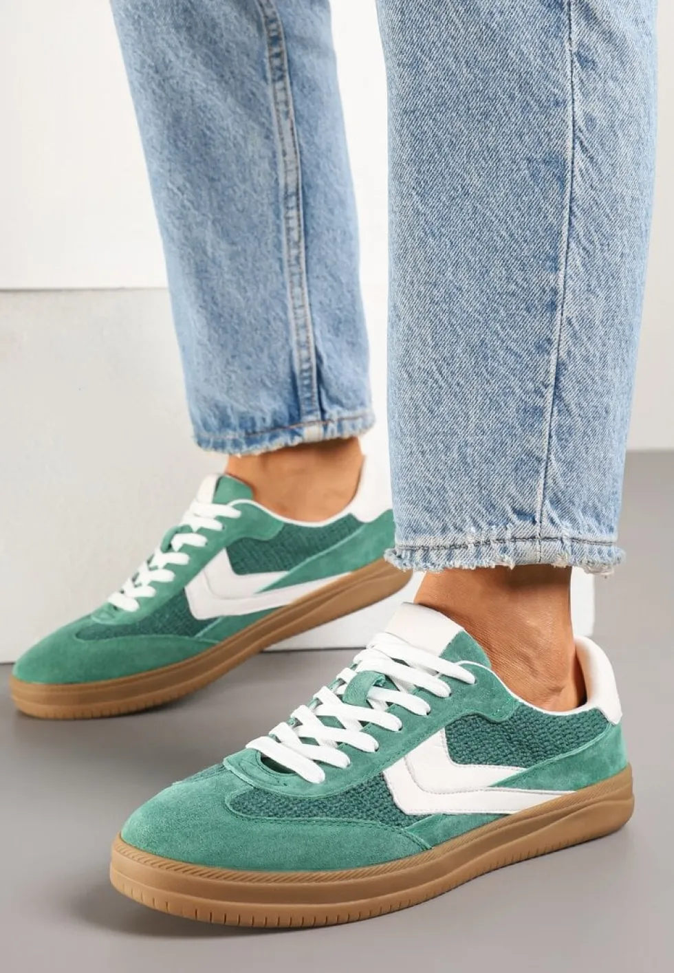Zielone Sneakersy ze Skóry Naturalnej w Stylu Kultowych Tenisówek Faloretia