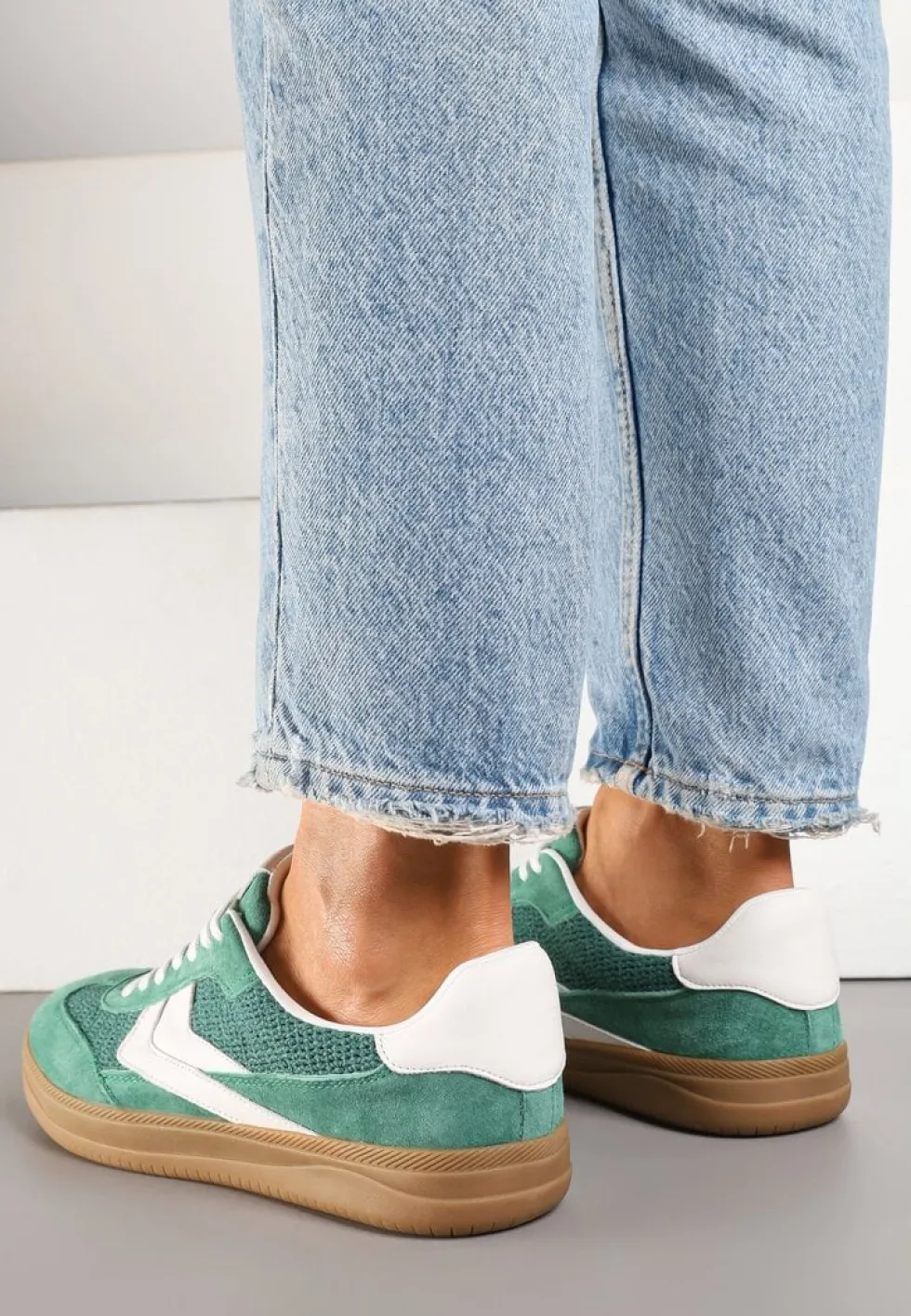 Zielone Sneakersy ze Skóry Naturalnej w Stylu Kultowych Tenisówek Faloretia