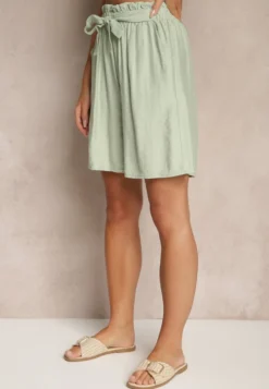 Zielone Szorty z Wiskozy High Waist Ozdobione Paskiem Lumilirae