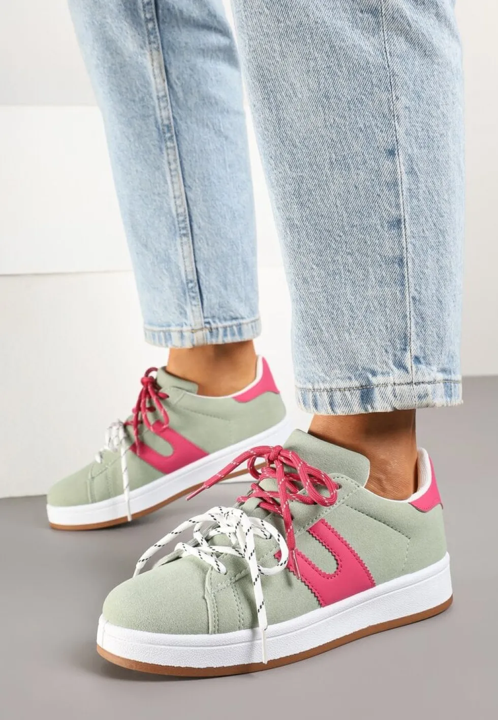 Zielono-Fuksjowe Sneakersy Ozdobione Geometrycznym Motywem Telindrela
