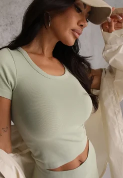 Zielony Krótki T-shirt Basic z Okrągłym Dekoltem Gresalor