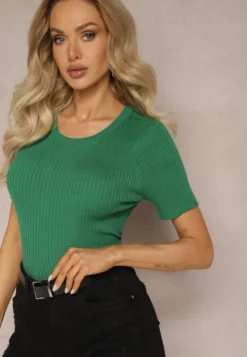 Zielony T-shirt z Prążkowanej Dzianiny o Krótkim Kroju Poutia