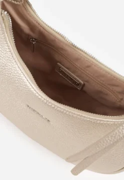 Złota Torebka Bagietka w Kształcie Półksiężyca z Paskiem Crossbody Dianialla