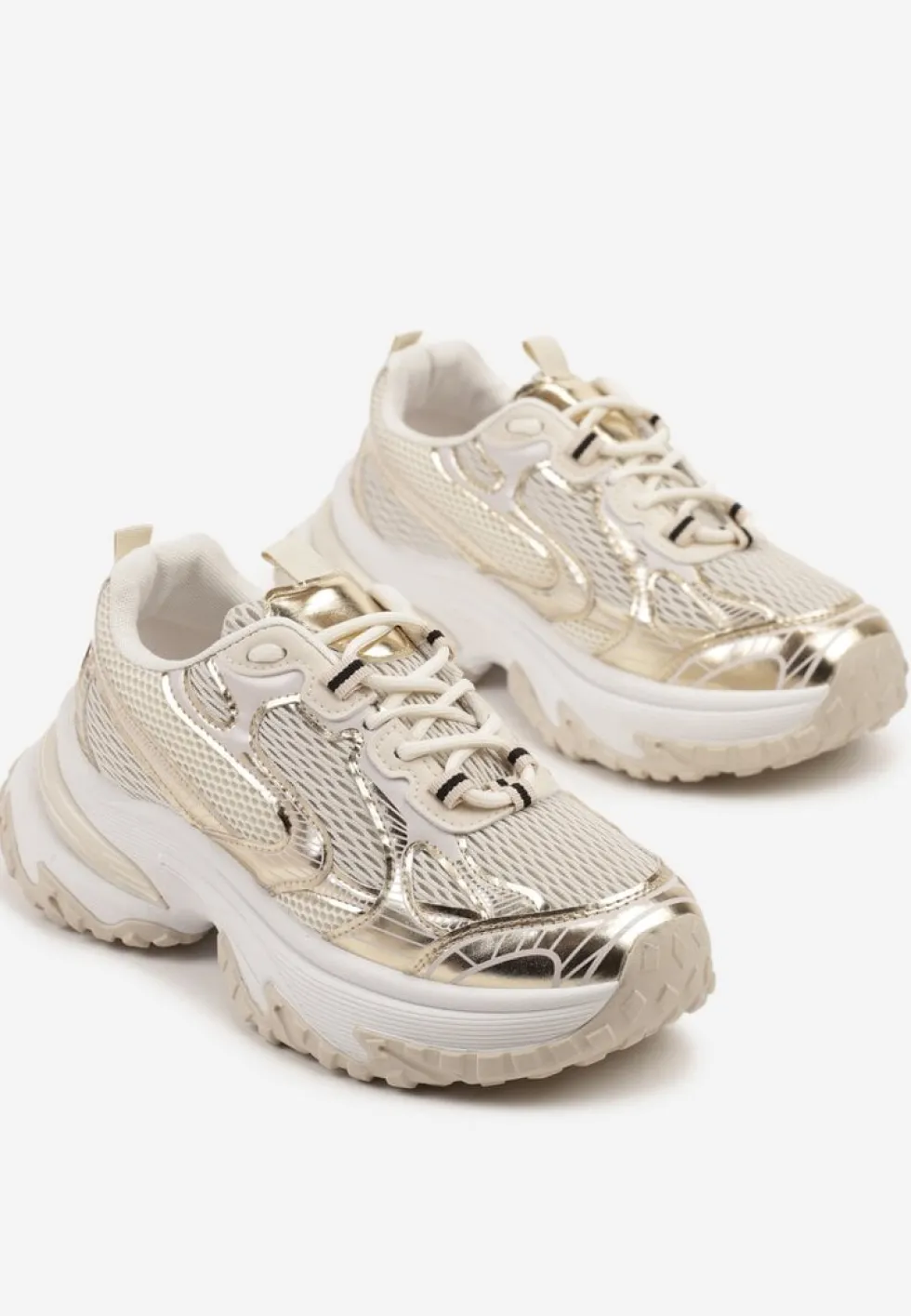 Złote Sneakersy na Platformie z Geometrycznym Wzorem Mevriane