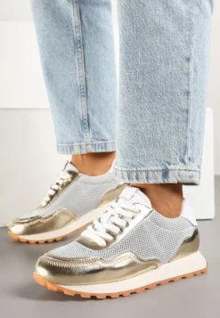 Złote Sneakersy Skórzane Ozdobione Geometrycznym Motywem Wibessa