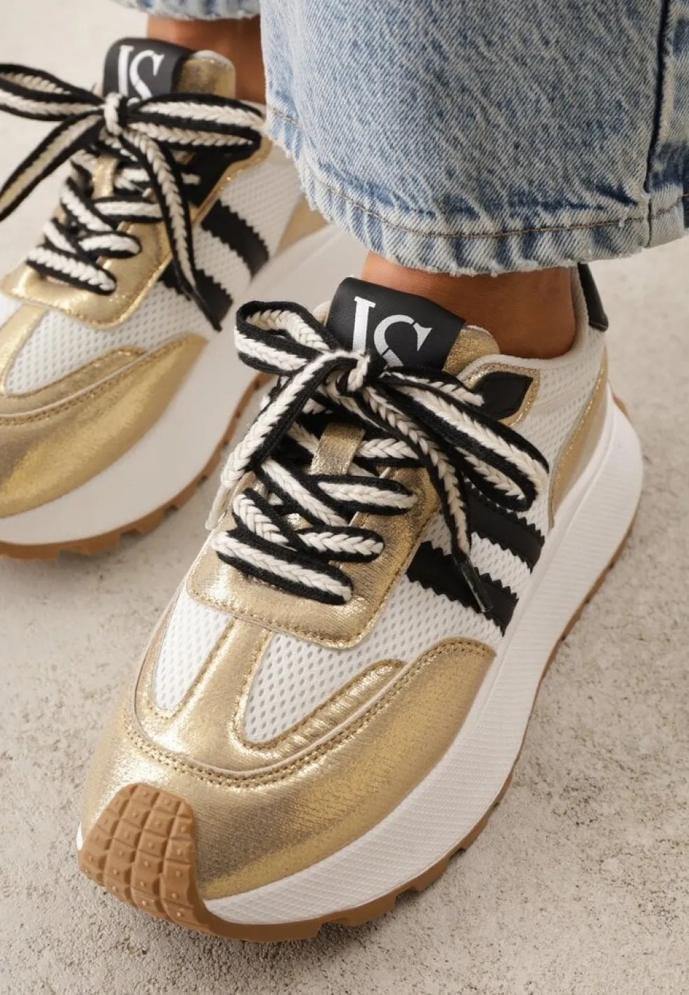 Złote Streetwearowe Sneakersy Chunky VICES na Platformie Ilnatea